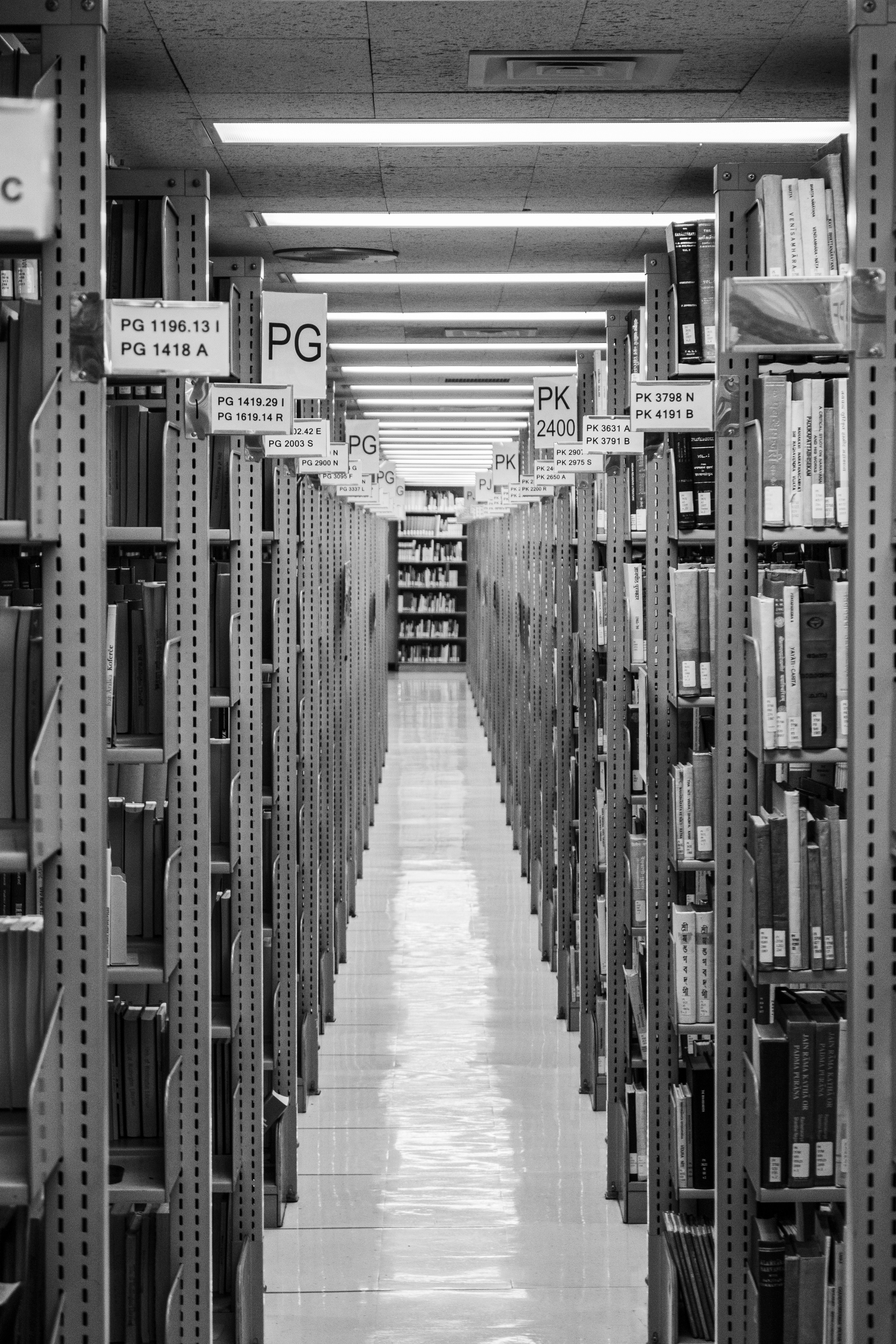 Data warehouse dashboard showing food inspection analytics with charts and graphs